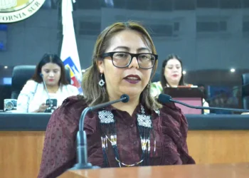 Christian Agúndez fija postura contra la Iniciativa de Infancias Trans