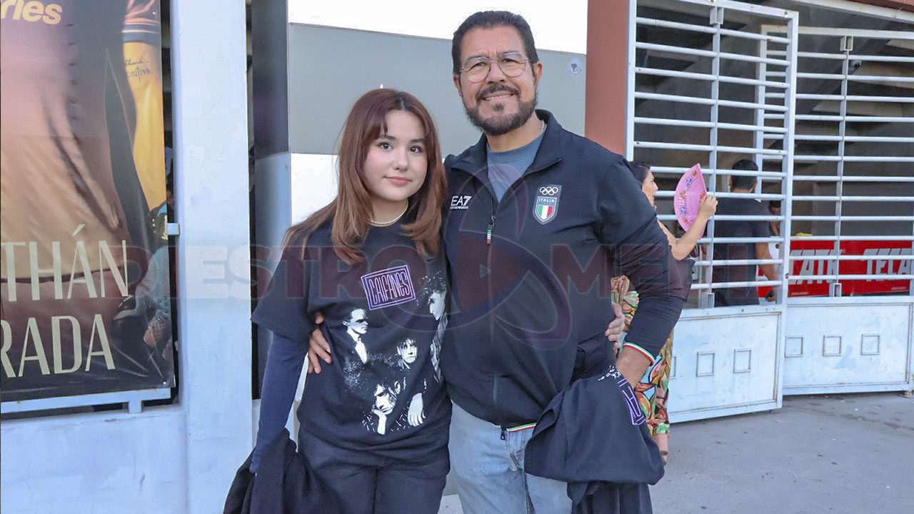 Paceños estuvieron en una fila desde temprano para ingresar al estadio Guacura con una fila que se extendida hasta el estadio Arturo C. Nahl / Foto: Shams Moreno / Diestro.Media