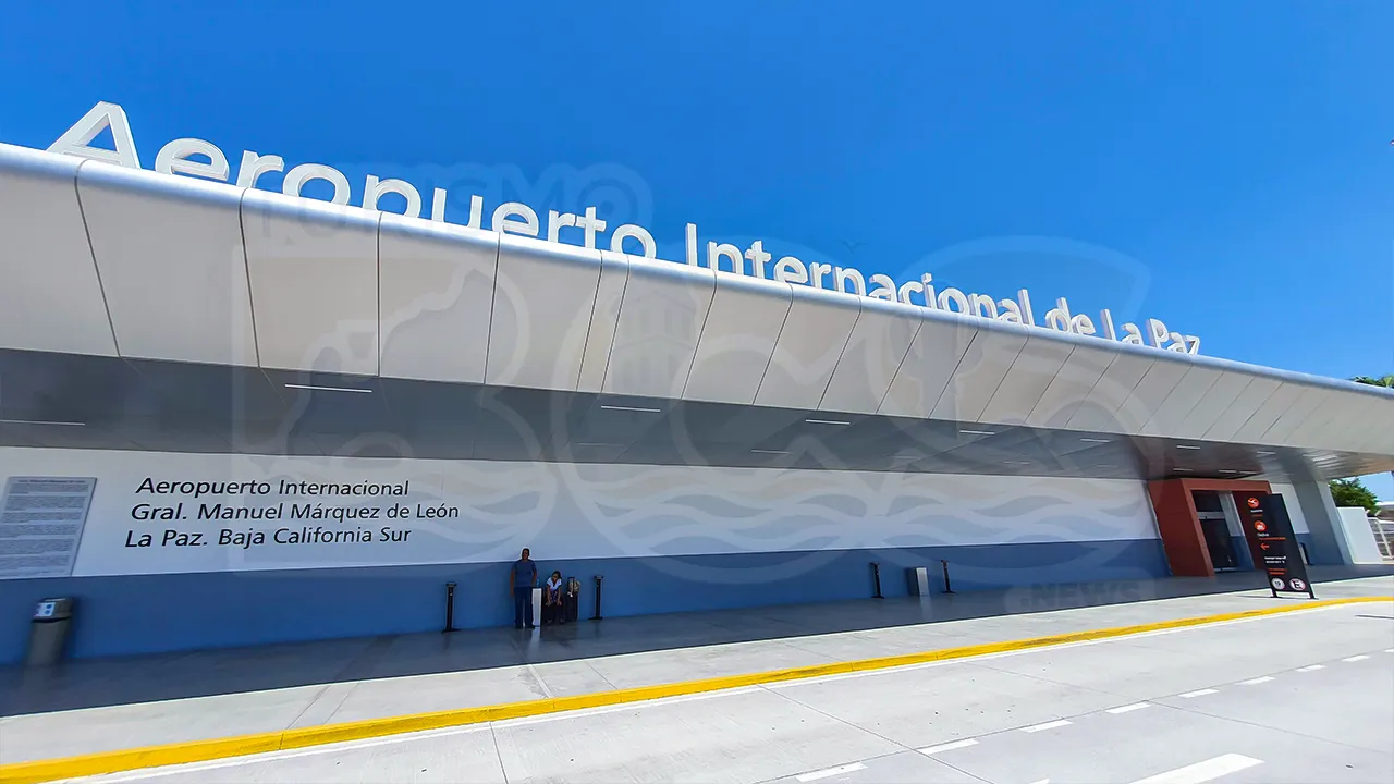 Grupo Aeroportuario del Pacífico (GAP) invertirá 1,099 millones de pesos en el aeropuerto de La Paz entre 2025 y 2029, la mayor inversión en la historia de la terminal / Foto: Pablo Diestro / TurismoBCS.news