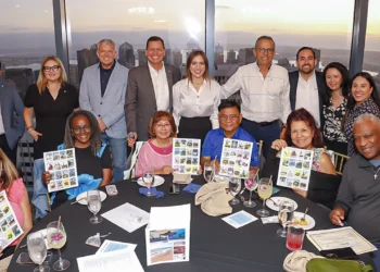 FITUPAZ completó esta semana una gira por cuatro ciudades de California, el mercado más importante de La Paz, con presentaciones ante más de 400 agencias de viajes / Fideicomiso de Turismo de La Paz (FITUPAZ)
