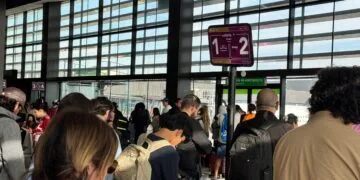 Turistas en La Paz no tendrán paso en carreteras de BCS durante el bloqueo del SNTE