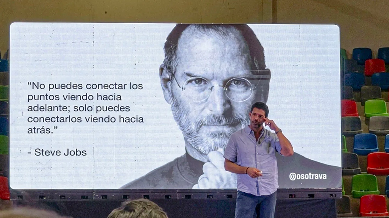 Empresas hoteleras y turísticas de La Paz conocen herramientas de inteligencia artificial para fortalecer el sector turístico / Foto: Cortesía / EMPRHOTUR
