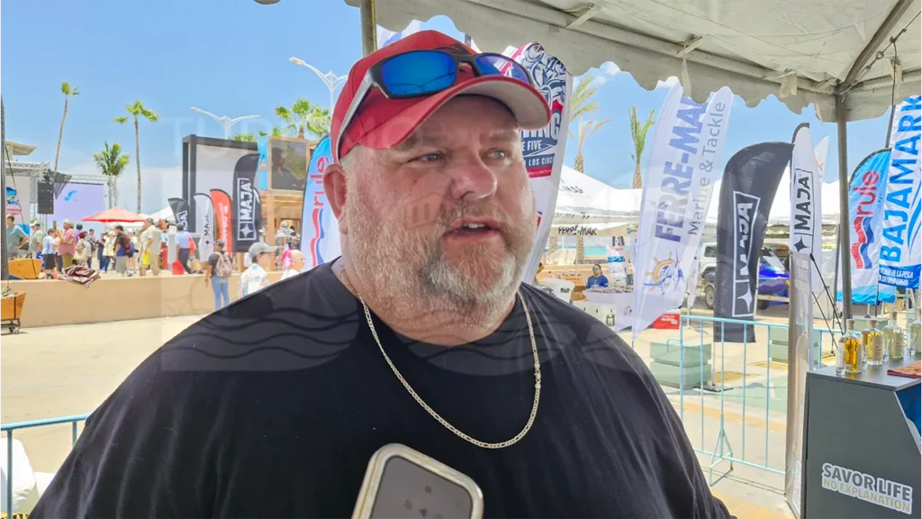 ¿Quién es Mike Mitchell, el influencer de pesca deportiva que quiere vivir en La Paz?