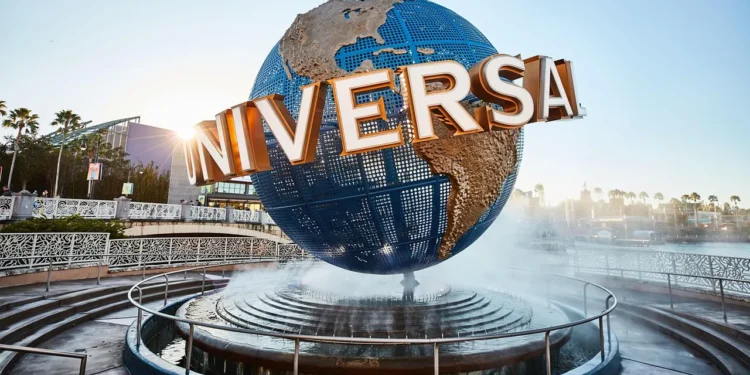 Eduardo Sánchez Navarro, presidente de Grupo Questro, confirma que Universal Studios operará un hotel de espectáculos en la Marina de Cabo San Lucas dentro del proyecto The Place at Cabo / Foto: Cortesía / tripadvisor.com.mx